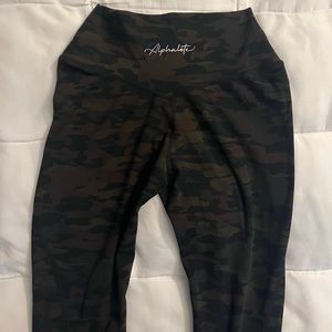 Alphalete Surface Path Camo Leggings Size XS